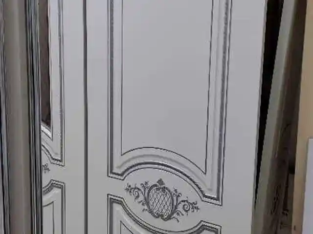Дверь, Душанбе