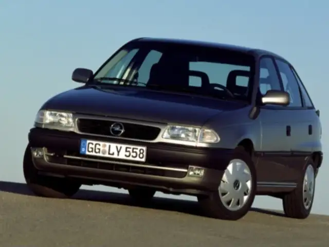 Лобовое стекло Opel Astra F, Истаравшан