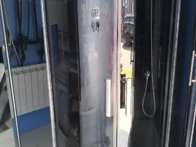 Душевая кабина, Душанбе