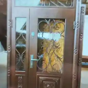 Дверь, Душанбе