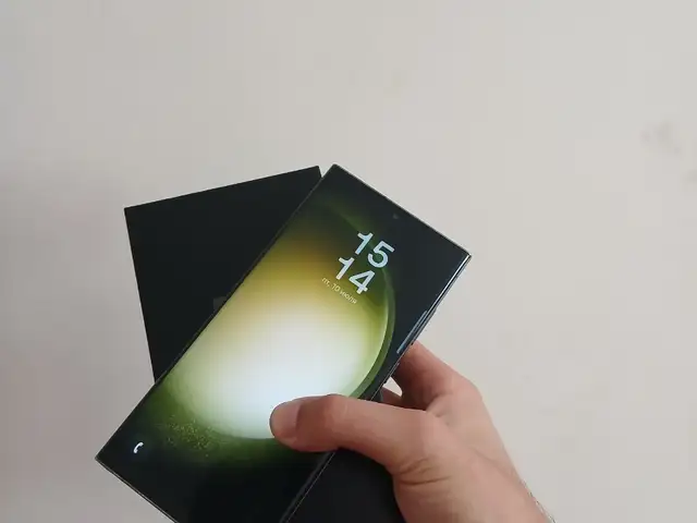 Samsung Galaxy S23 ultra, Душанбе