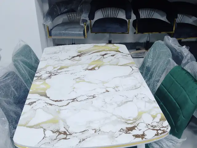 Стол и стулья, Душанбе