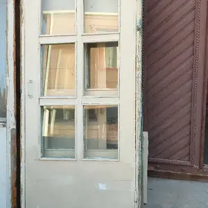 Дверь, Худжанд