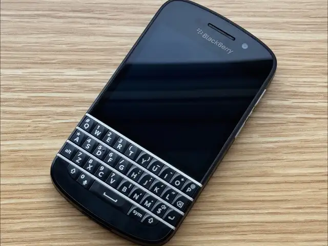 BlackBerry Q10, Душанбе