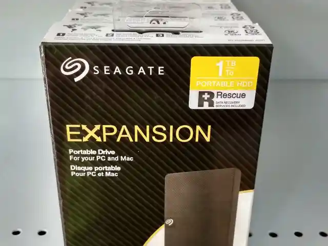 Внешний жёсткий диск USB 3.0 Seagate Expansion 1TB, Душанбе