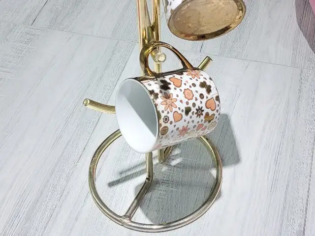 Вешалка для бокала, Душанбе