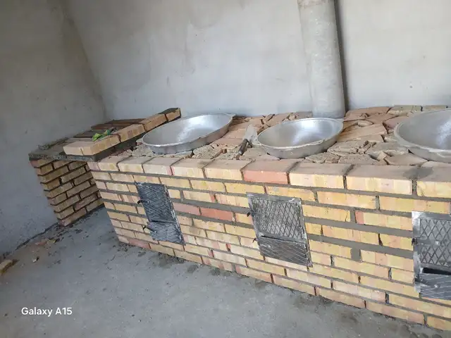 Сохтани оштон ва танур, Хуҷанд