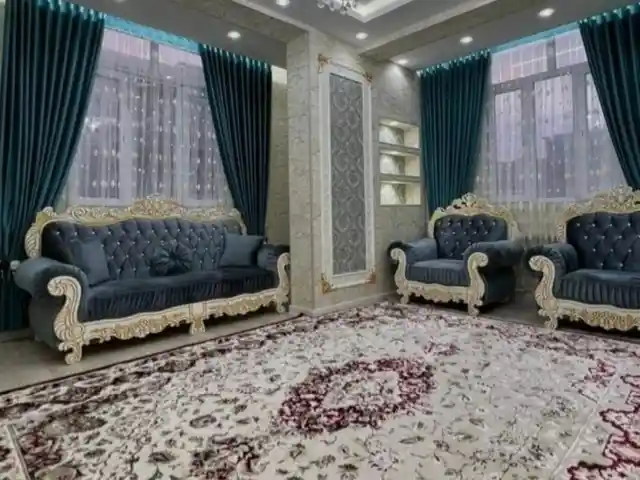 Диван с креслами, Душанбе