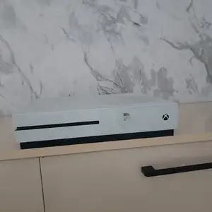 Игровая приставка Microsoft Xbox One S, Бохтар (Курғон-Теппа)