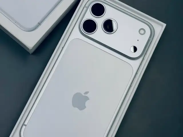 Apple iPhone 17 Pro Max, 512 gb, Cosmic Orange дубликат, Хуҷанд