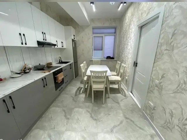 2-комн. квартира, 7 этаж, 61 м², 8 мкр, Худжанд