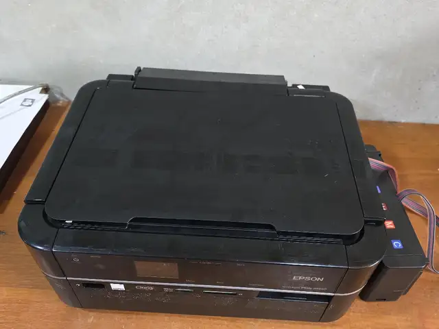 Принтер цветной Epson 3в1, Худжанд