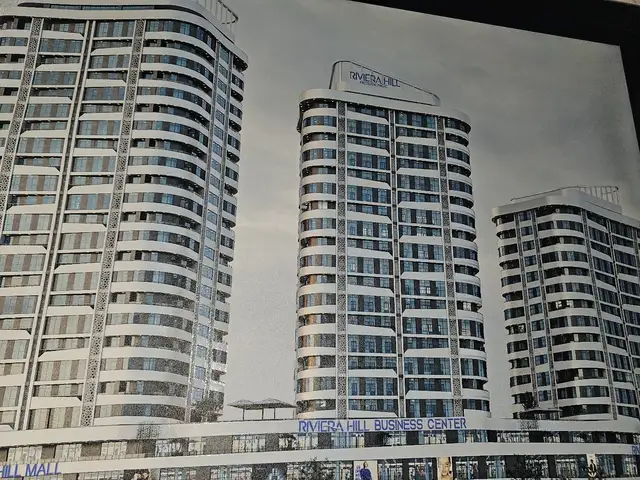 3-комн. квартира, 10 этаж, 110 м², Главный Ёвар, Сохили, Душанбе