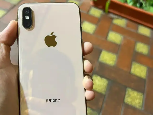 Apple iPhone Xs, 64 gb, Gold, Хуҷанд