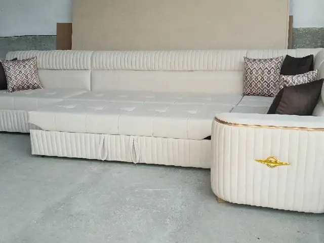 Диван, Душанбе