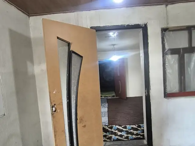 Комната в 4-комн. квартире, 1 этаж, 200м², Сино, Душанбе