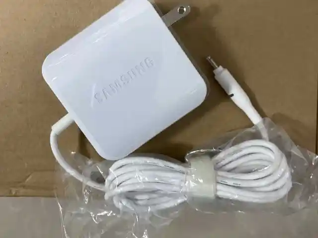 Зарядник для ноутбук Samsung 900X4D 930QA, Душанбе