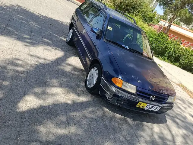 Opel Astra F