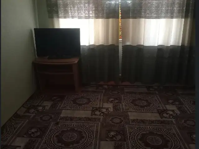 2-комн. квартира, 2 этаж, 56м², 8 мкр , Хуҷанд