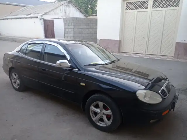 Daewoo Leganza