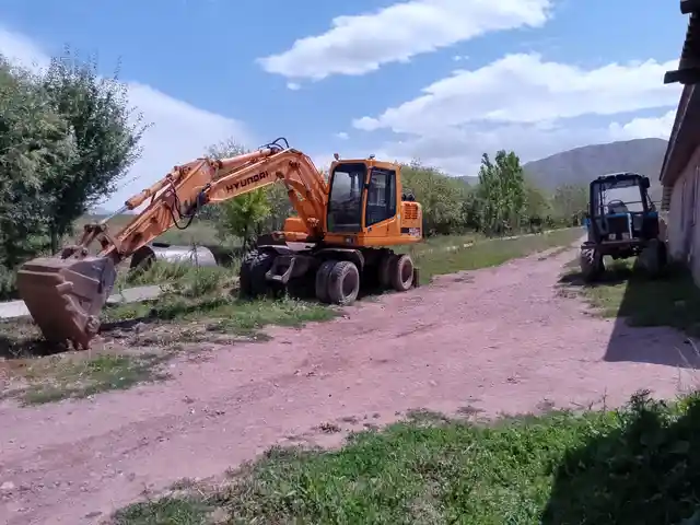 Аренда экскаватора, Лахш (Ҷиргатол)