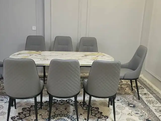 Комплект стола со стульями, Душанбе