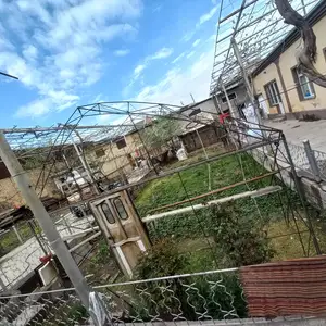 Парник из металоконструкции, Бободжон Гафуров