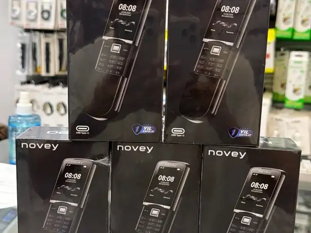 Novey 880, Хуҷанд