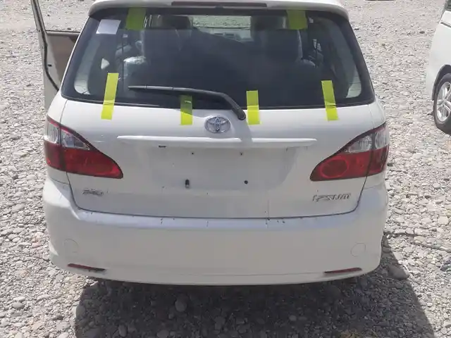 Шишахои Toyota ipsum, Душанбе