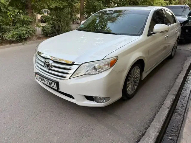 Toyota Avalon