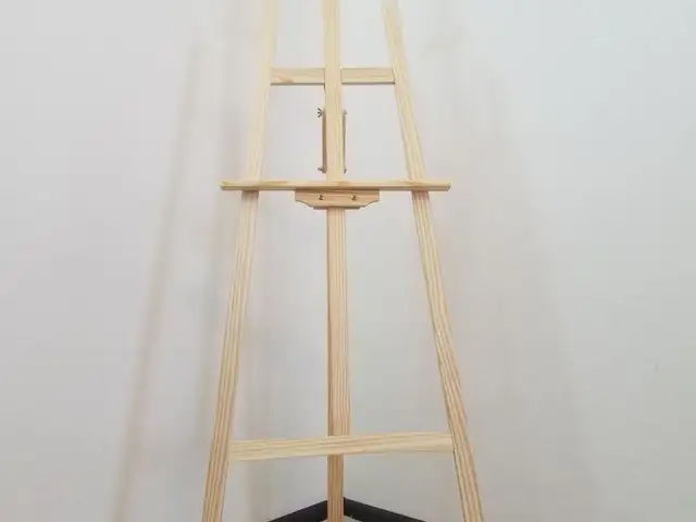 Мольберт деревянный, Душанбе