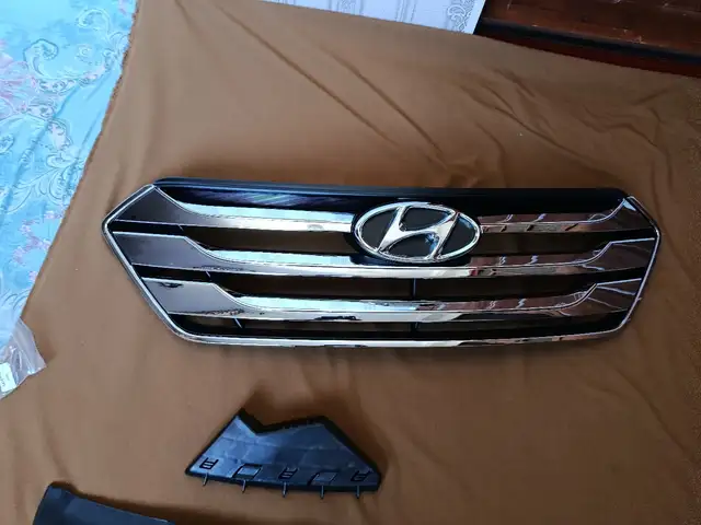Облицовка переднего бампера Hyundai Santa fe 2012-2015, Худжанд
