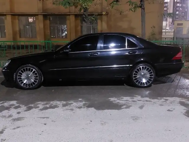 Mercedes-Benz S class