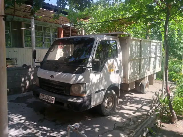 Бортовой автомобиль Kia bongo, 2000, Ашт