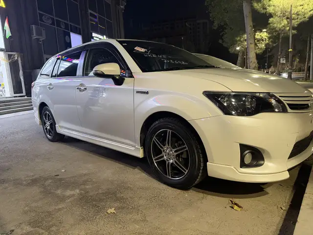 Toyota Fielder