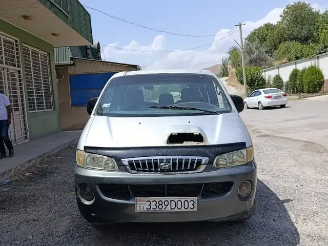 Микроавтобус Hyundai Starex, 2002, Душанбе
