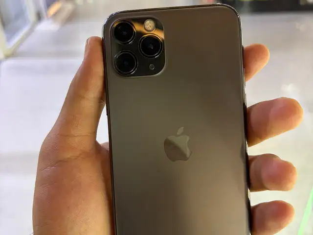 Apple iPhone 11 Pro, 64 gb, Midnight Green, Душанбе