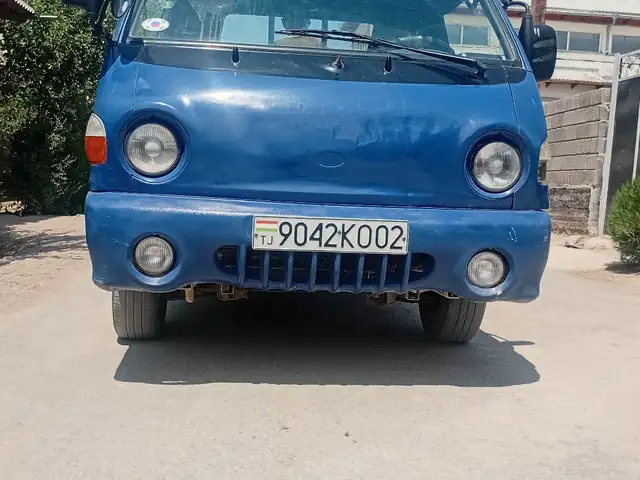Бортовой автомобиль Hyundai Porter, 2000, Худжанд
