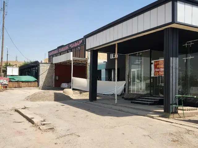 Помещение под магазин / салон, 100м², Савхози 1, Ёвон