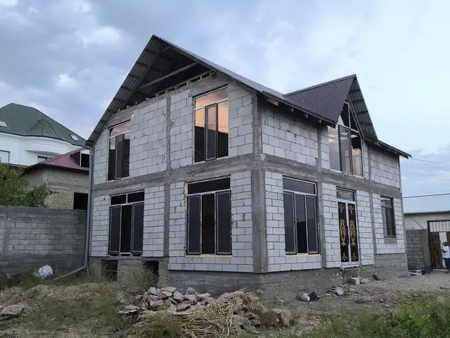 Пластиковые и алюминиевые окна на заказ, Хуҷанд
