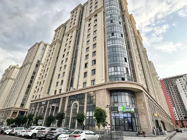 Помещение под свободное назначение, 133м², Бустон Сити, Чулочка, Улица Академика Акобира Адхамова, Район Шохмансур, Душанбе