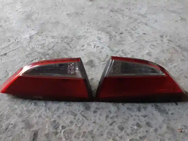 Стоп фары от Hyundai Avante MD от багажника, Худжанд