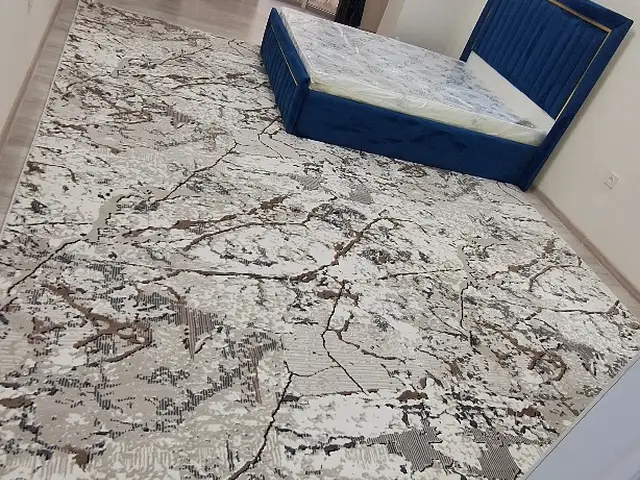 Колин, Душанбе