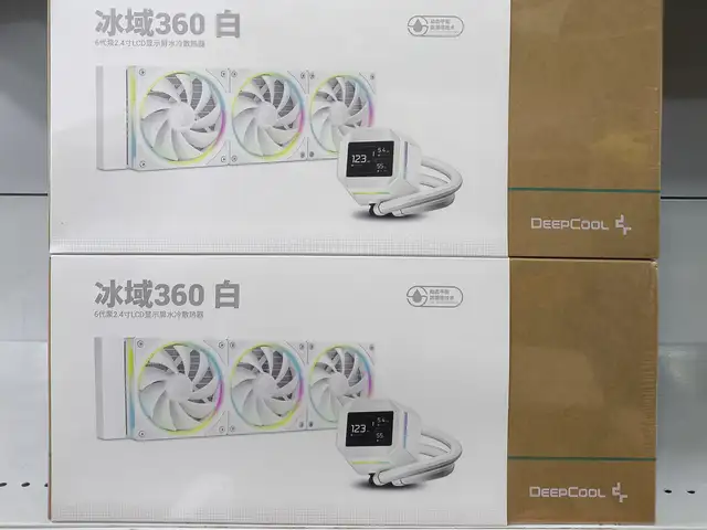 Жидкостное охлаждение с LCD дисплеем DeepCool LM-360 White, Душанбе
