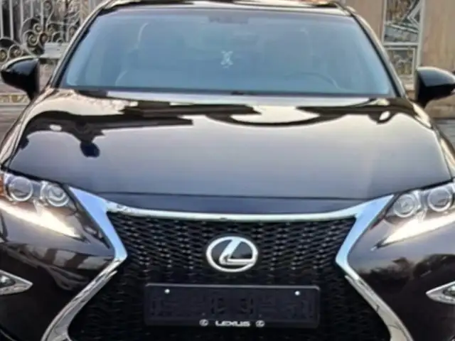 Бампер на lexus es 2016, Душанбе