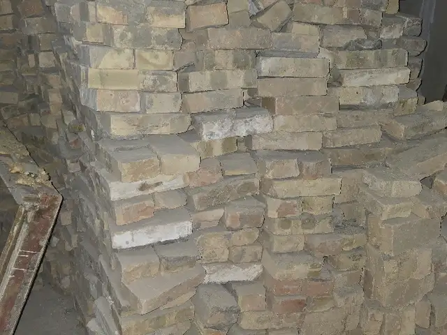 Жженый кирпич, Душанбе