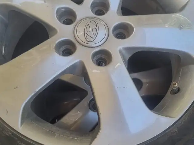 Диска Hyundai, Душанбе