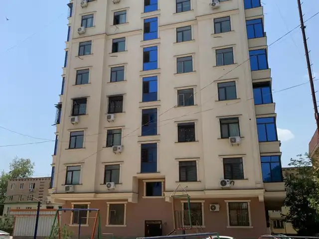 2-комн. квартира, Цокольный этаж, 37 м², Тетс, Бохтар (Курғон-Теппа)