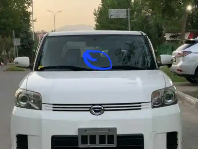 Лобовое стекло на Toyota Rumion, Душанбе