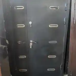 Железная дверь, Душанбе